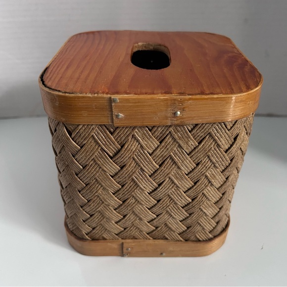 Square Rattan tissue box holder - Picture 3 of 6